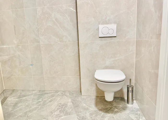 Asp Modern With Balcony & Free Parking * Viena