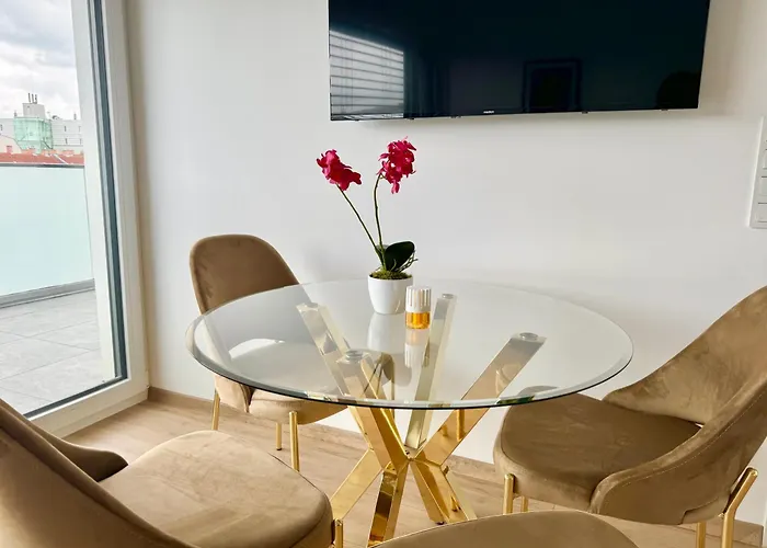 Asp Modern With Balcony & Free Parking Apartamento Viena
