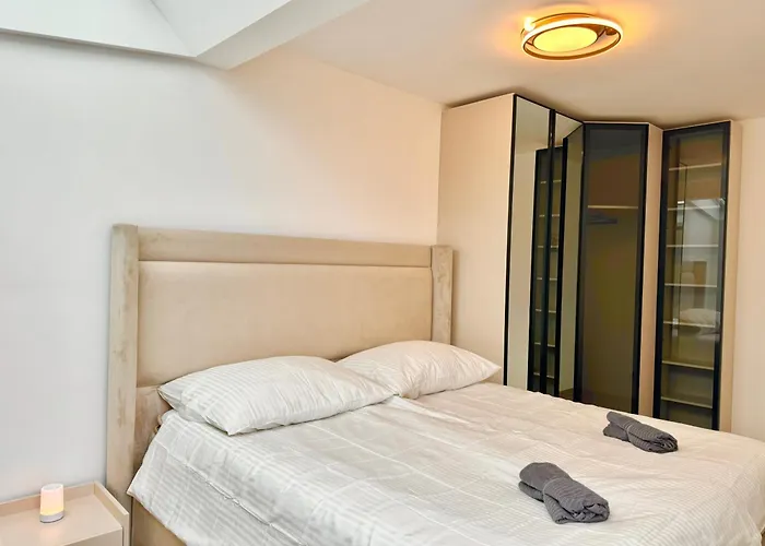 Asp Modern With Balcony & Free Parking Viena